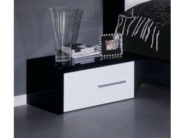 Moon Italian Modern Queen Bedroom Set