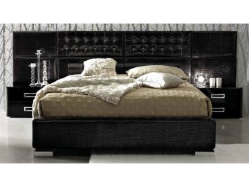 LA Star 06 Luxurious Black Leather Bed Made In Italy