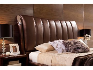Temptation Caesar Italian Classical Design Leather Platform King Bed