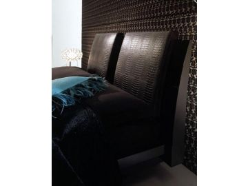 Diamond Italian Bed by Rossetto