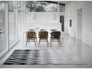 Dynasty Grey Leather Rug