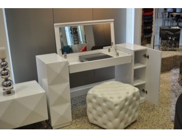 Versus Eva Modern White Gloss Vanity Table