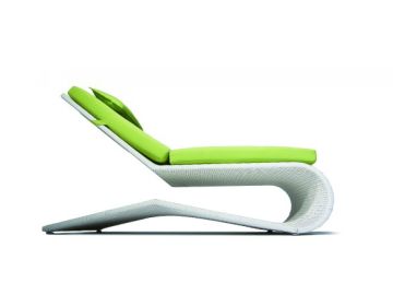 H03 Modern Outdoor Sun Bathing Chaise With Foot Rest and Side Table