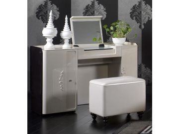 Venus Elegant White Pearl Leather Bed
