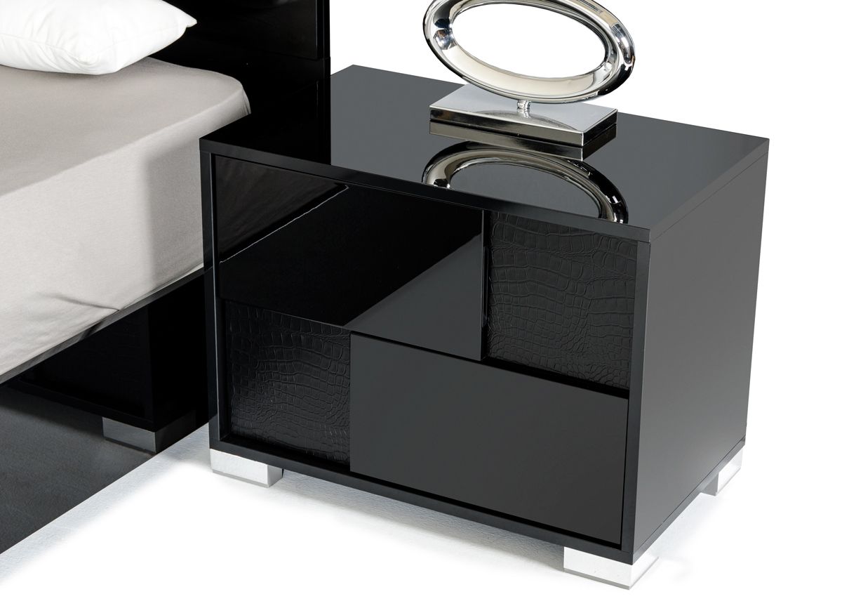 Modrest Grace Italian Modern Black Nightstand