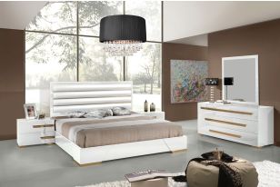 Queen Nova Domus Juliet Italian Modern White & Rosegold Bedroom Set